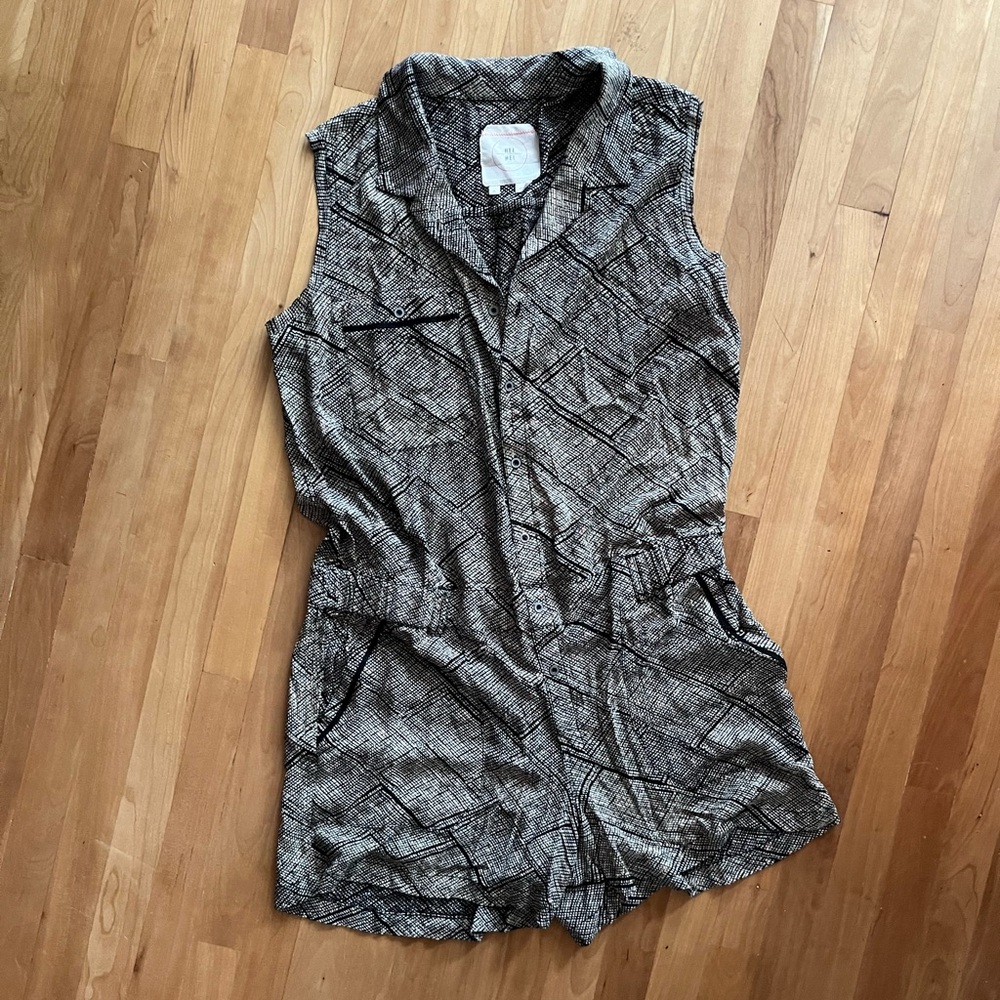 Anthropologie Sleeveless Printed Romper in Black and White